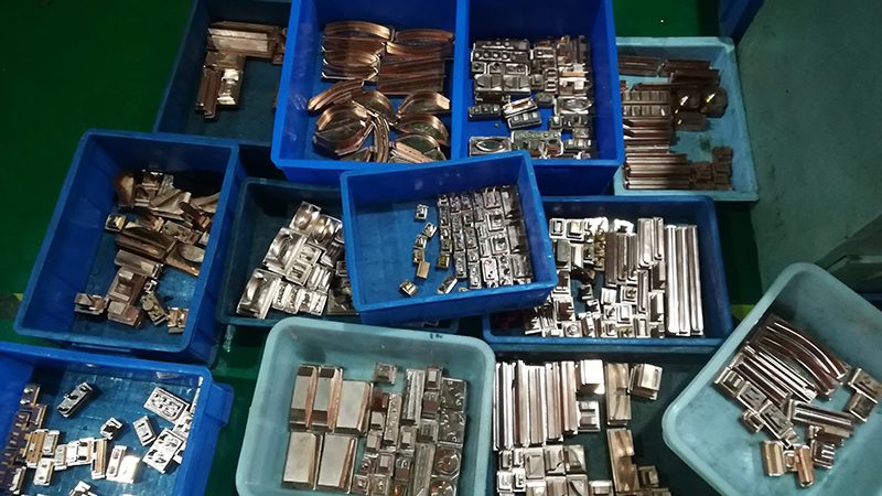 家电模具报价单：揭秘模具报价背后的考量因素**