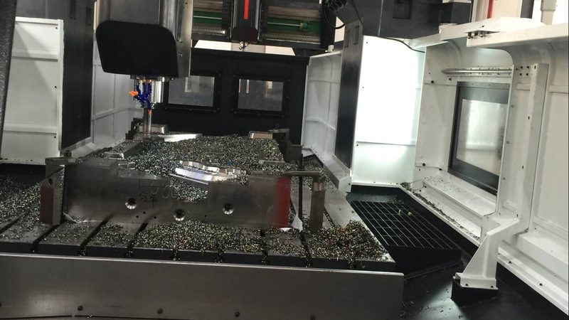 模具制造厂技术人员资质要求解析**